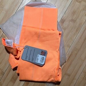 Gym Shark ultra Seamless Bright Orange Leggings